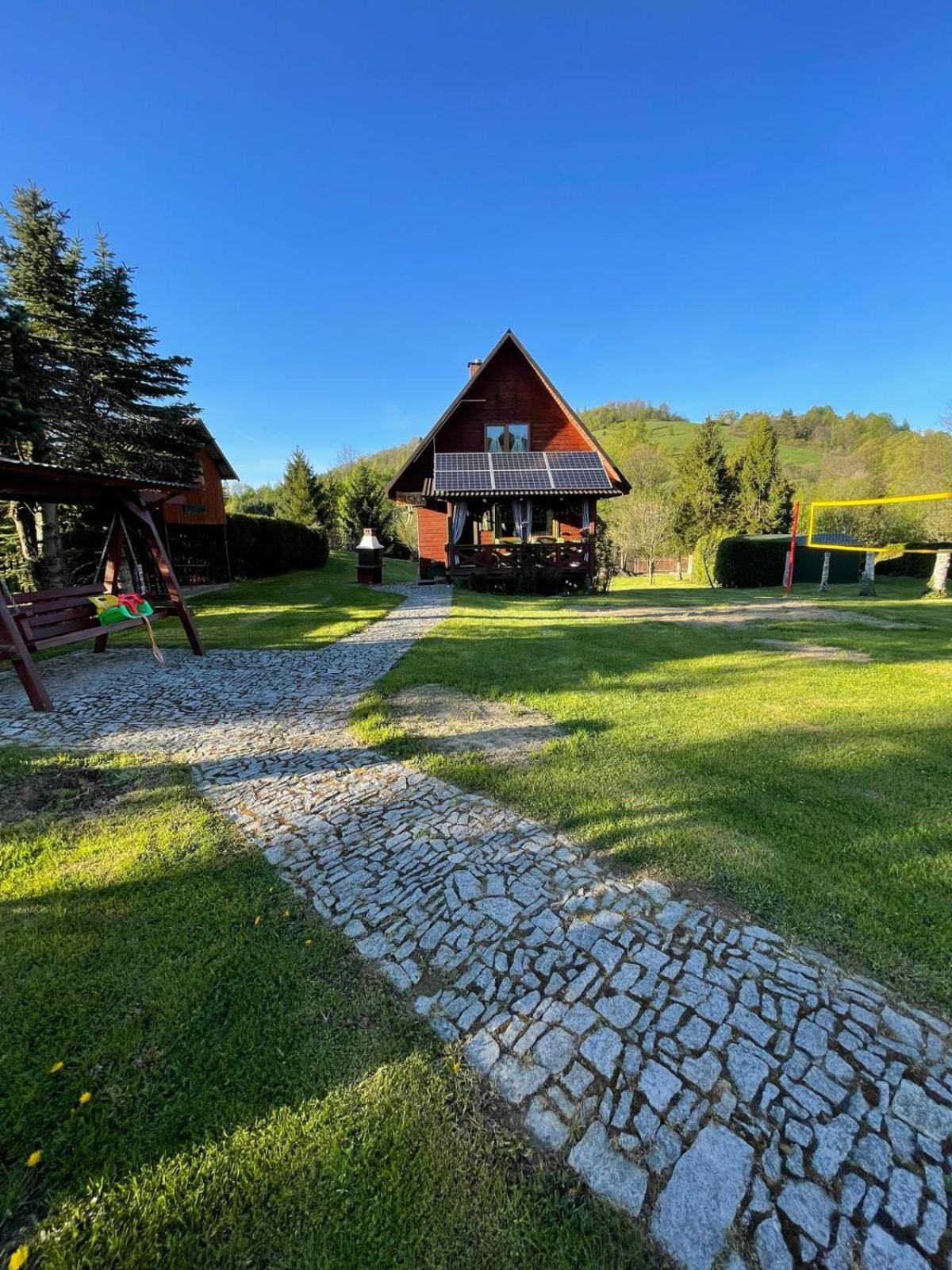 Domek Jaska Baligrod Exterior photo